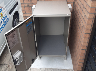 宅配ボックス新設工事